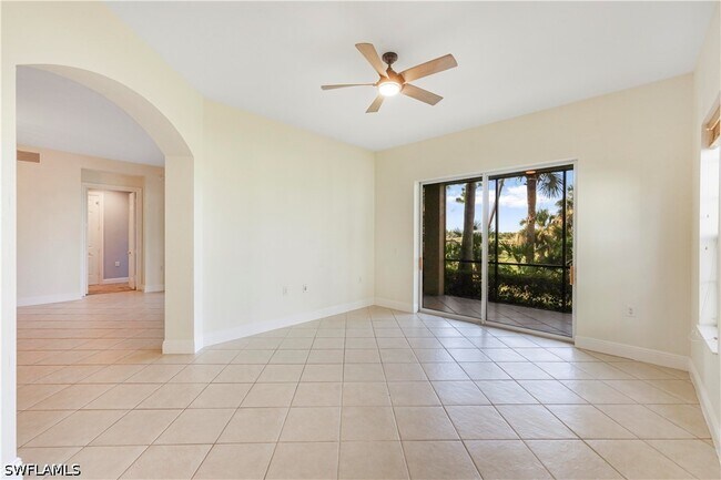 Foto del edificio - 9142 Cherry Oaks Ln