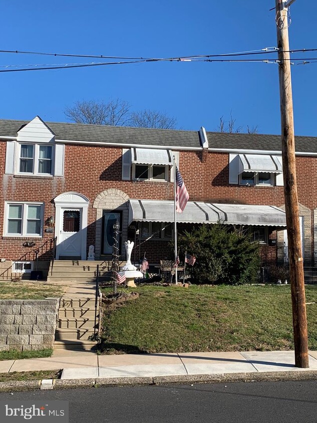 Primary Photo - 287 Whitehall Dr