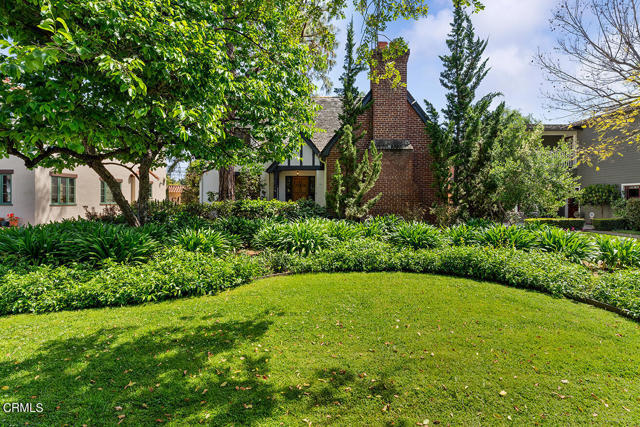 Foto principal - 2110 Lorain Rd