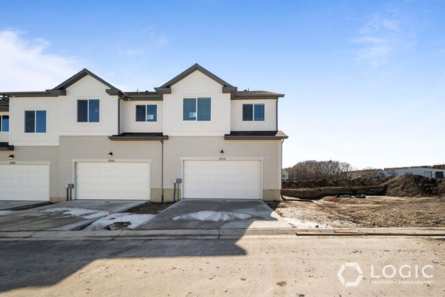 Building Photo - Brand New Townhome in Lehi Utah!