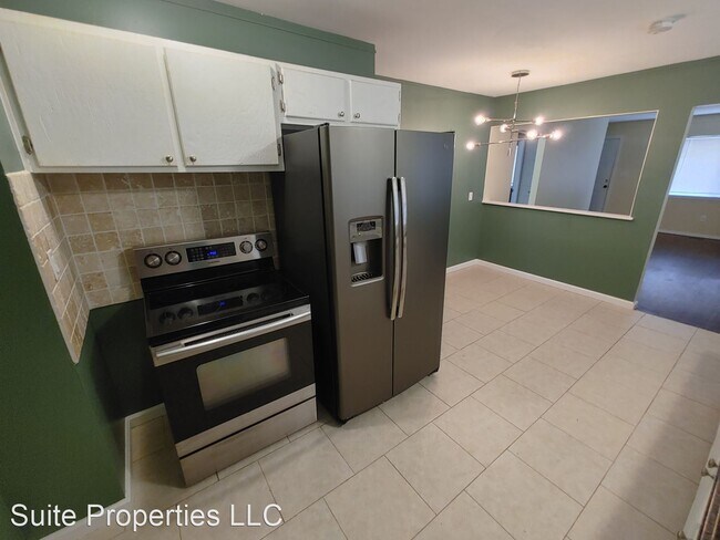 Building Photo - 3 br, 1 bath House - 2421 McDowell
