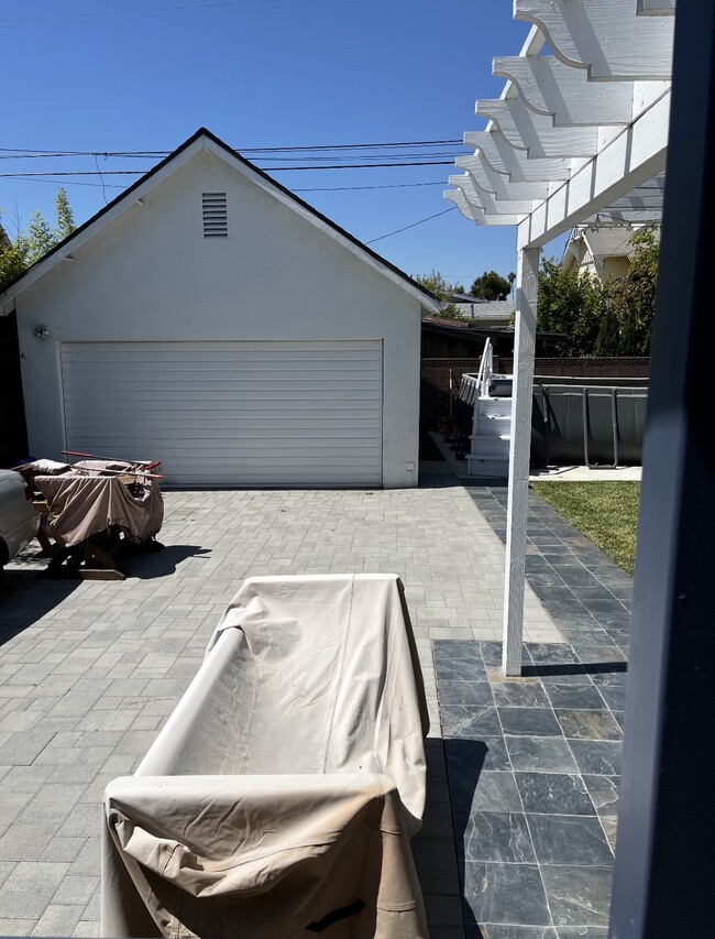 Photo - 4177 Halldale Ave House