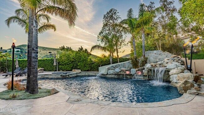 Foto del edificio - 3261 Indian Creek Pl