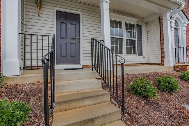 Building Photo - 5 Spring Crossing Cir