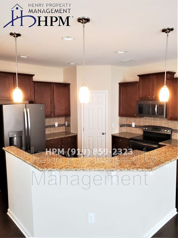 Building Photo - 949 Consortium Dr
