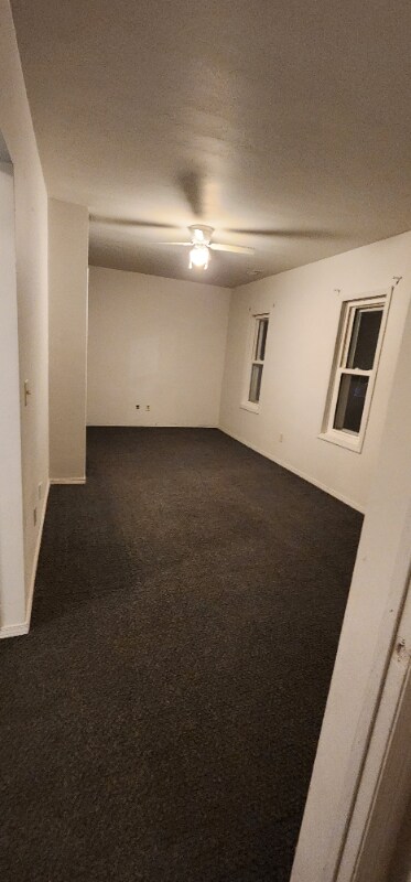 Foto principal - 831 Main St