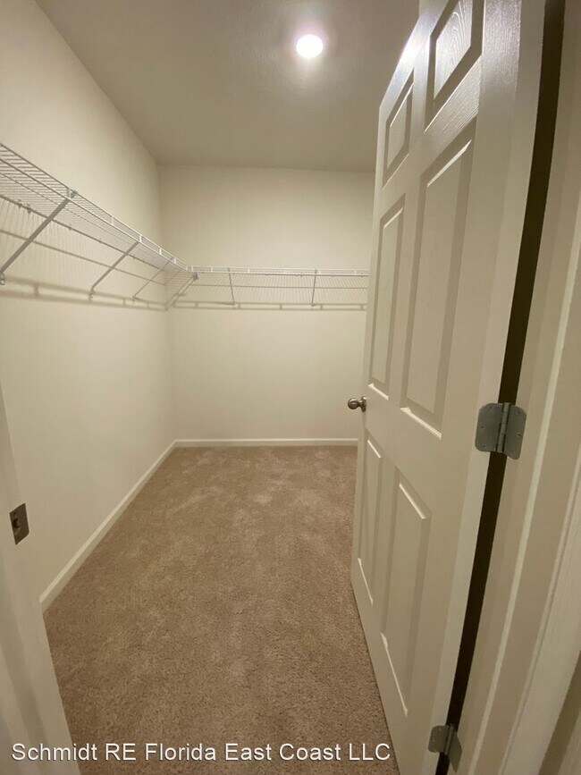 Building Photo - 4 br, 2 bath House - 980 De Groodt Rd. SW