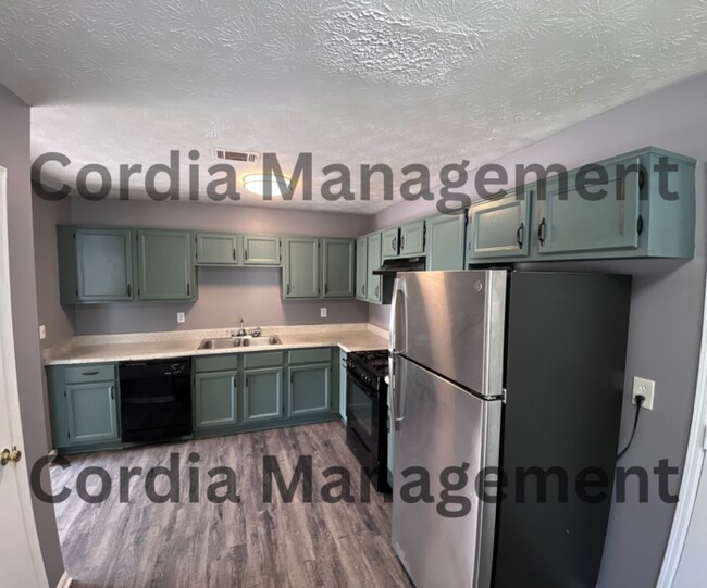 Foto del edificio - Beautiful 3 Bedroom 2 bathroom Home in Lit...