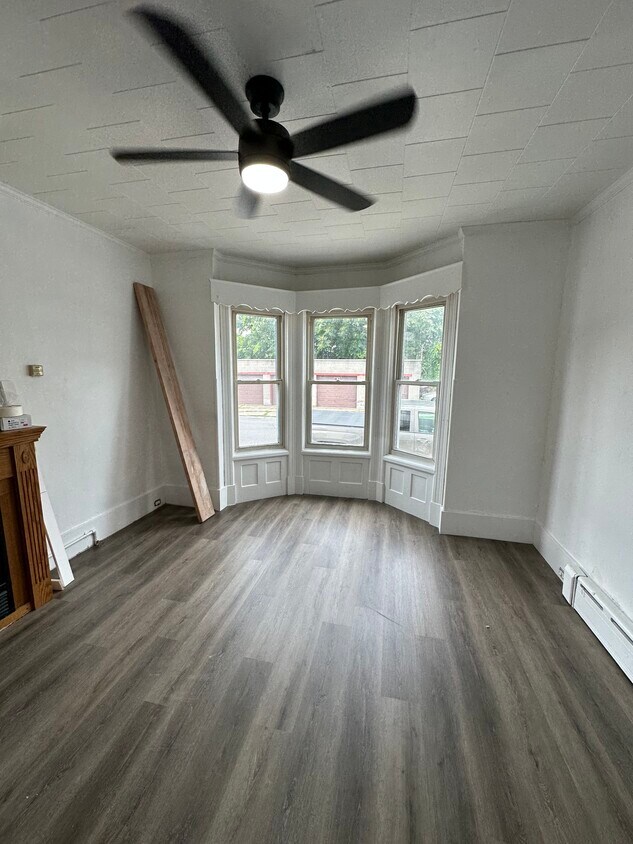 62 James St Unit 1st floor, Green Island, NY 12183 Apartments in