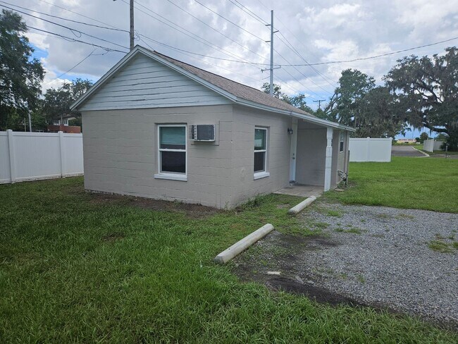 Building Photo - Hideaway Hills MHP