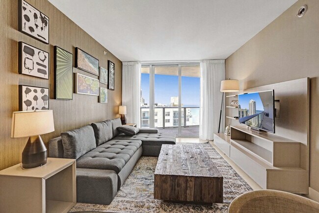 Building Photo - 4111 S Ocean Dr