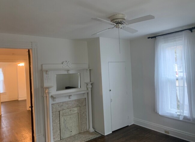 Foto del edificio - 439 N Maple St