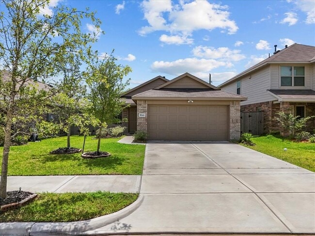 Building Photo - 9043 Estes Lks Dr