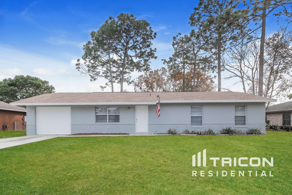 Foto principal - 3181 Clewiston St