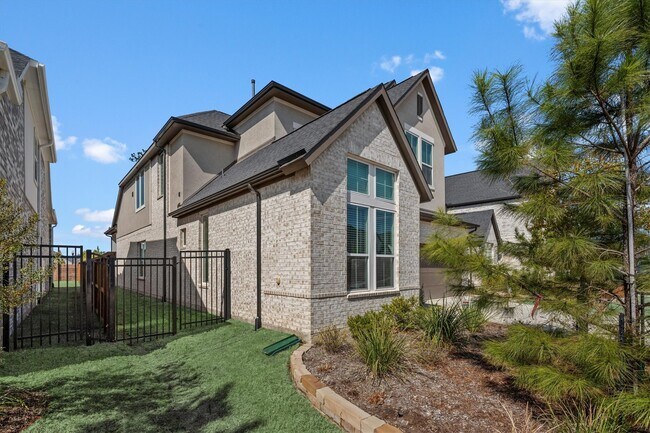 Building Photo - 28182 White Mdw Ln