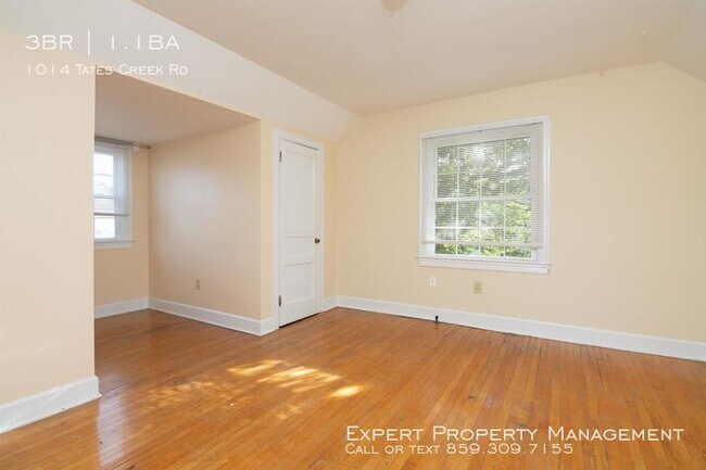 Foto del edificio - 1014 Tates Creek Rd