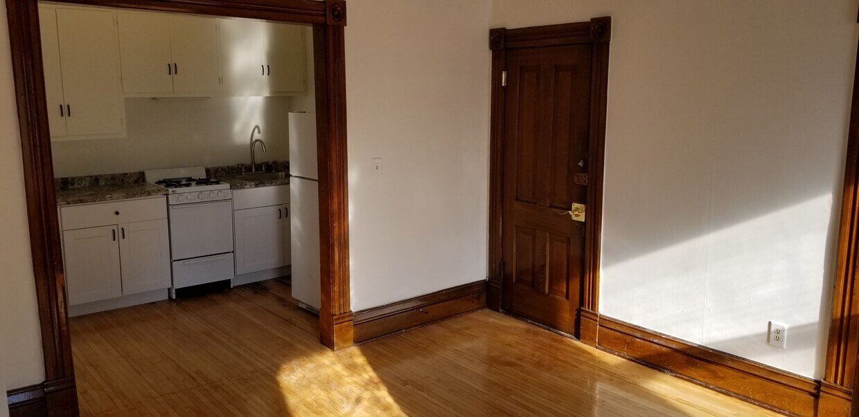Foto principal - Awesome 2nd floor studio with private deck...
