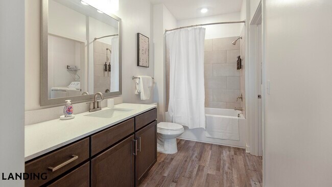 Building Photo - 4670 Merchants Park Cir