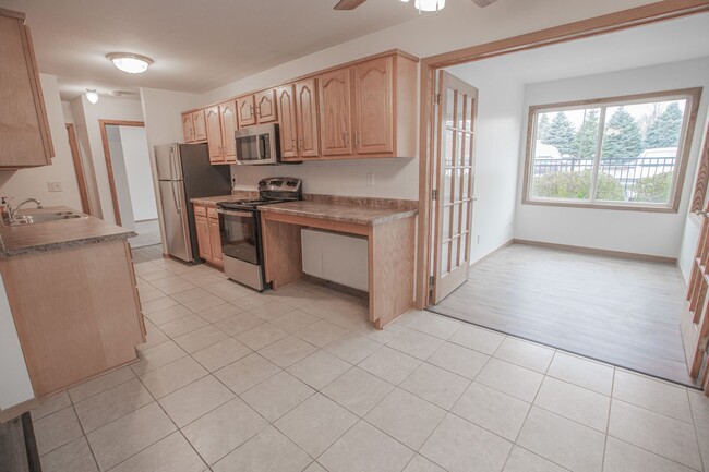 Interior Photo - Parkview
