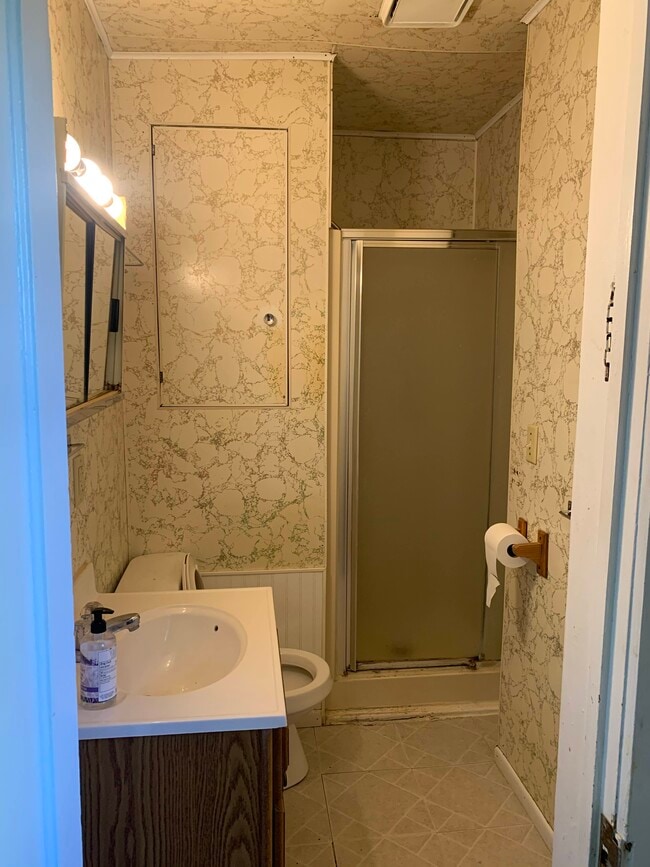 Building Photo - 603 2nd Ave