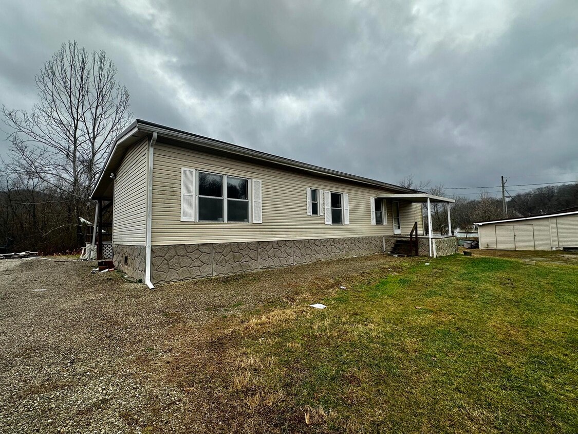 Primary Photo - 4617 US-60