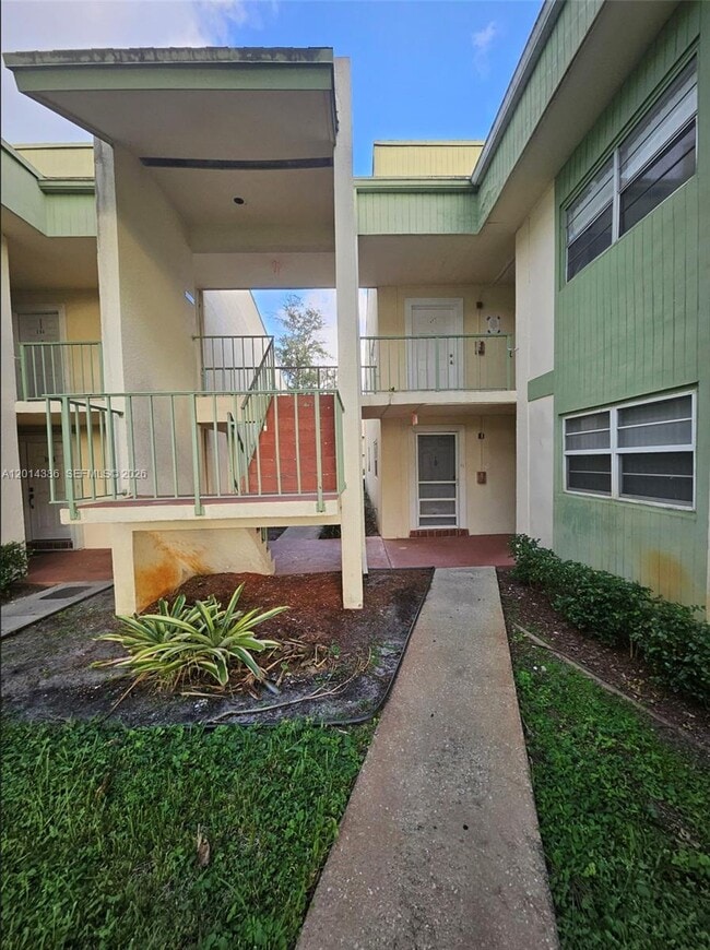 Building Photo - 4129 NW 88th Ave