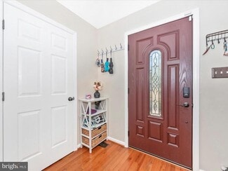 Building Photo - 8403 Black Willow Ct