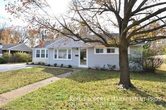 Building Photo - 6622 Dorset Dr