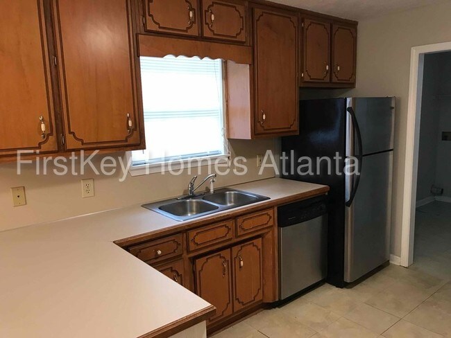 Building Photo - 4174 Timber Trace Rd
