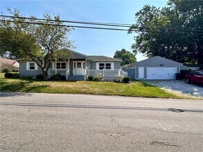 Building Photo - 1061 Virginia Ave