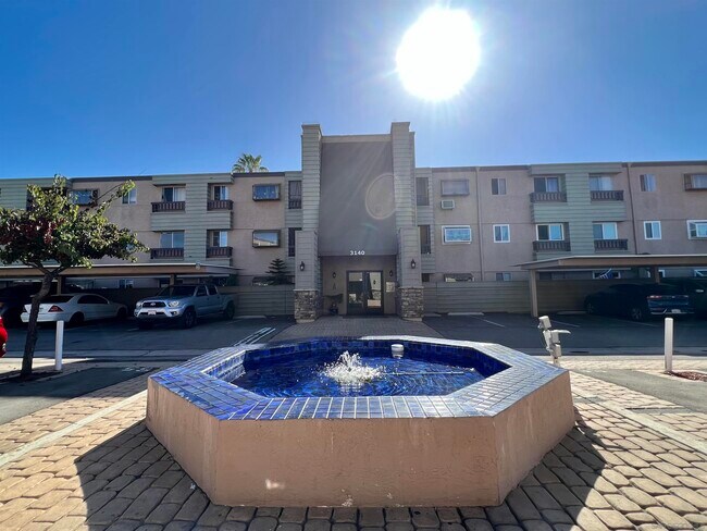 Building Photo - 3140 Midway Dr