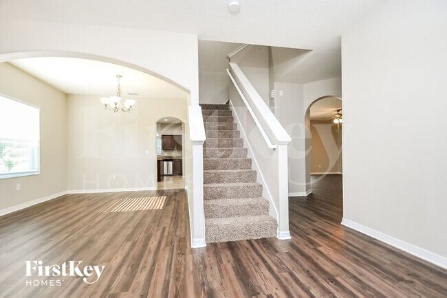 Building Photo - 2323 Dakota Rock Dr