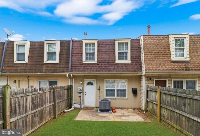 Foto del edificio - 1984 Arwell Ct