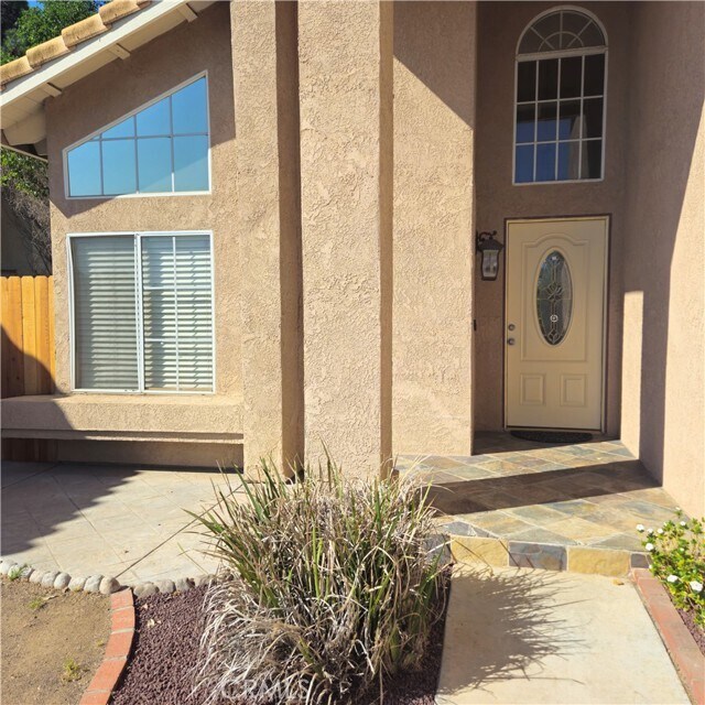 Building Photo - 716 La Loma Ln