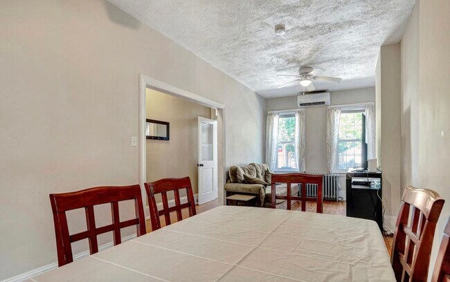 Foto del edificio - 1230 N Tatnall St