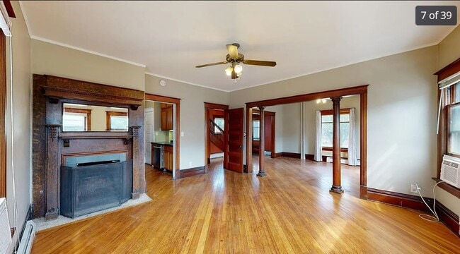 Foto del edificio - 431 E Market St