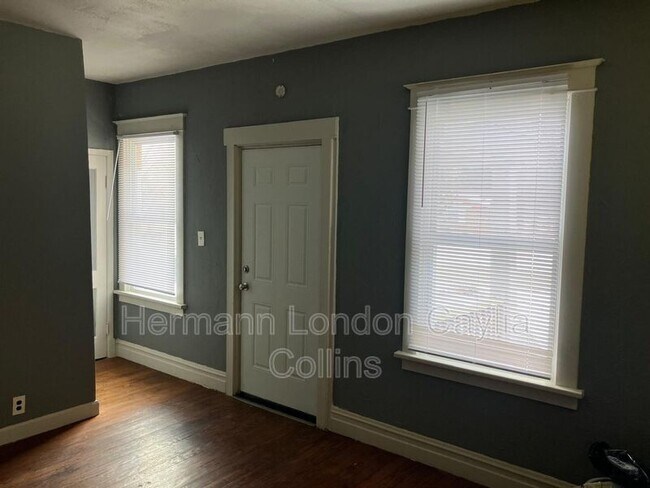 Building Photo - 10234 Toelle Ln