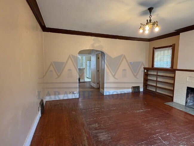 Building Photo - 1526 Grand Ave