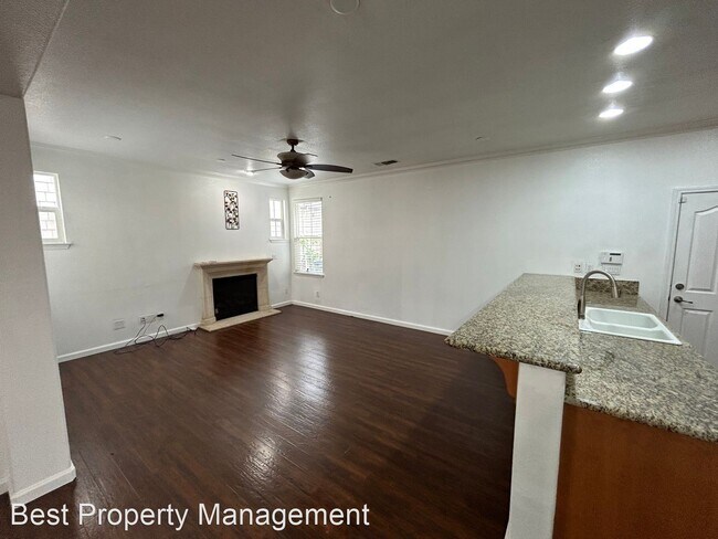 Building Photo - 3 br, 3 bath House - 159 W Santa Barbara Way
