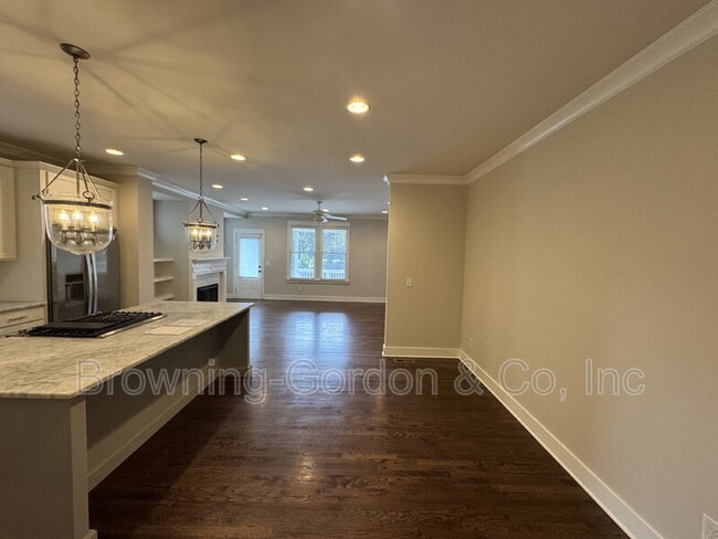 Foto del edificio - 1714 B Straightway Ave