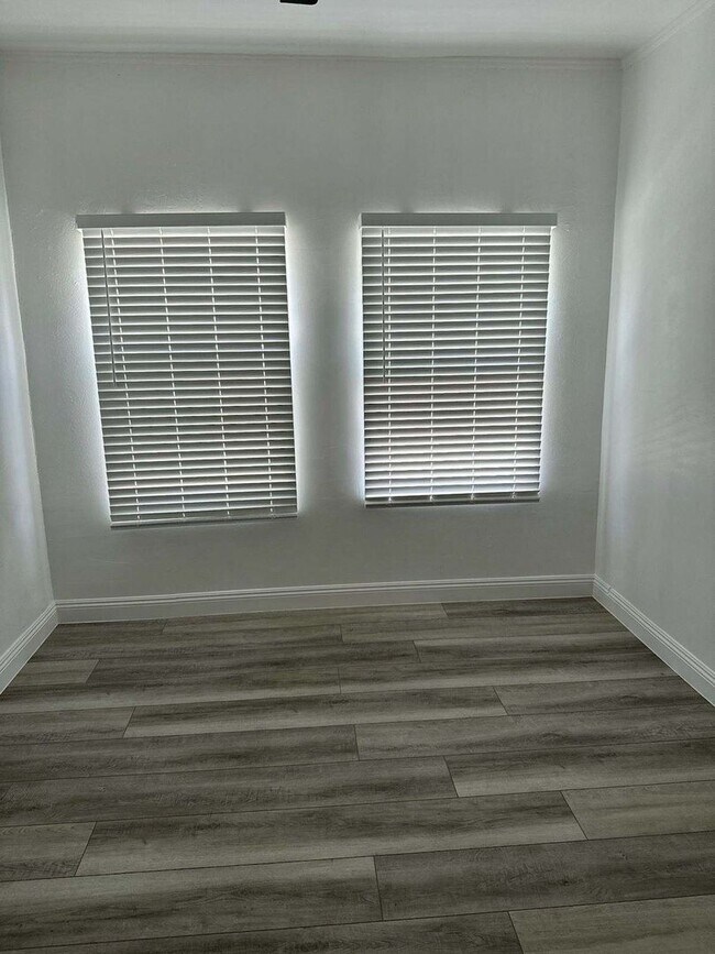 Interior Photo - The Pilon at LA Live LLC