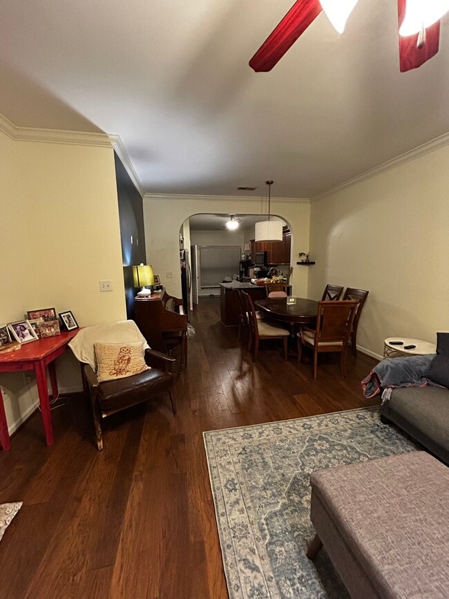 Building Photo - 4300 Ashwood Cove