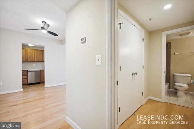 Foto del edificio - 3900 14th St NW