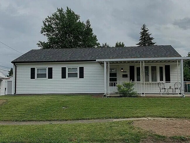 Foto del edificio - 2448 Bingham Ave