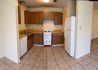 Foto del edificio - 45147 Durbin Rd