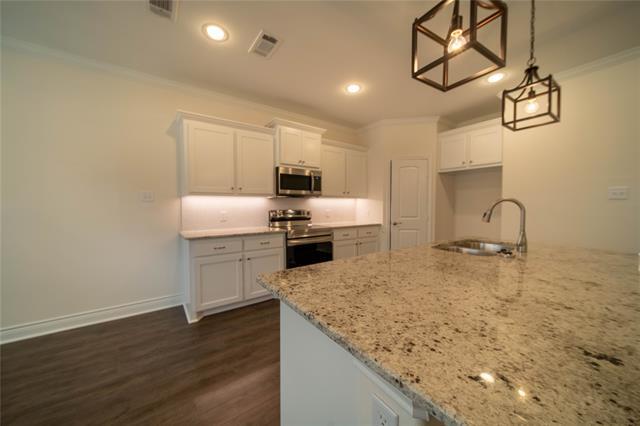 Building Photo - 8509 Christie Ln