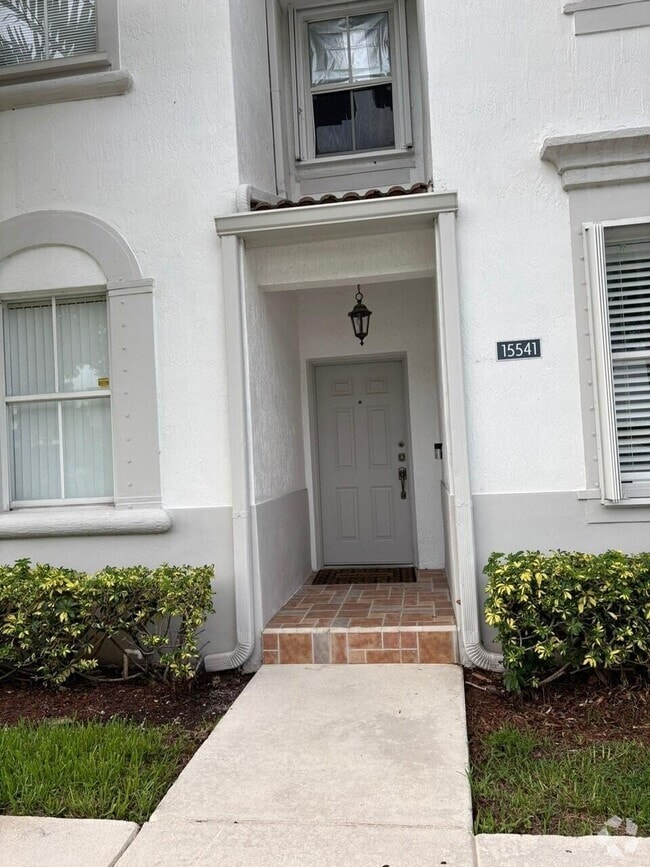 Building Photo - 15541 SW 40th St