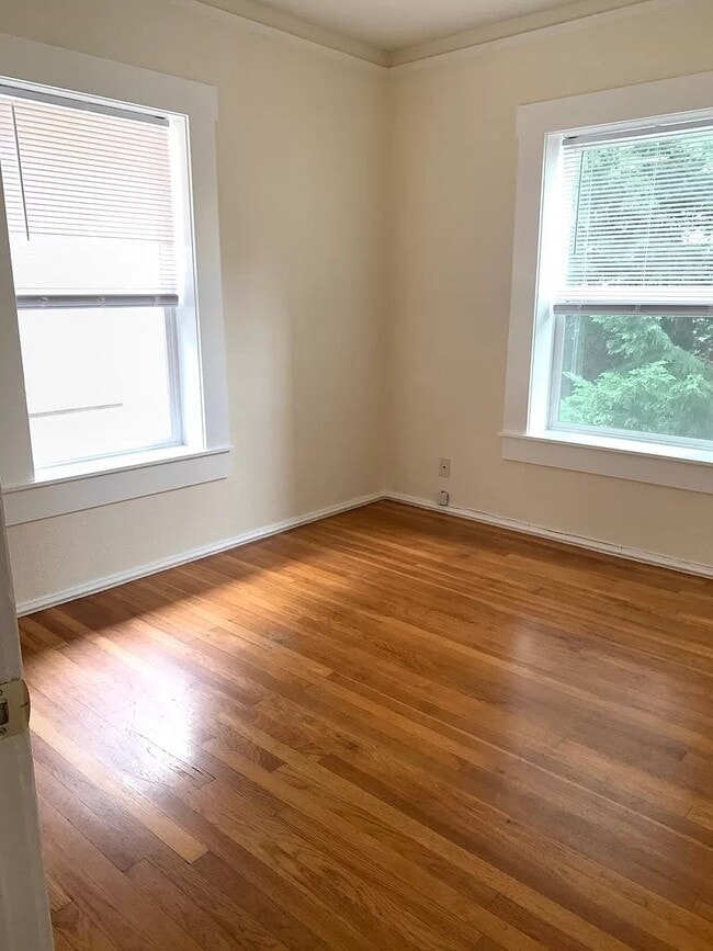 Building Photo - Westcott Properties