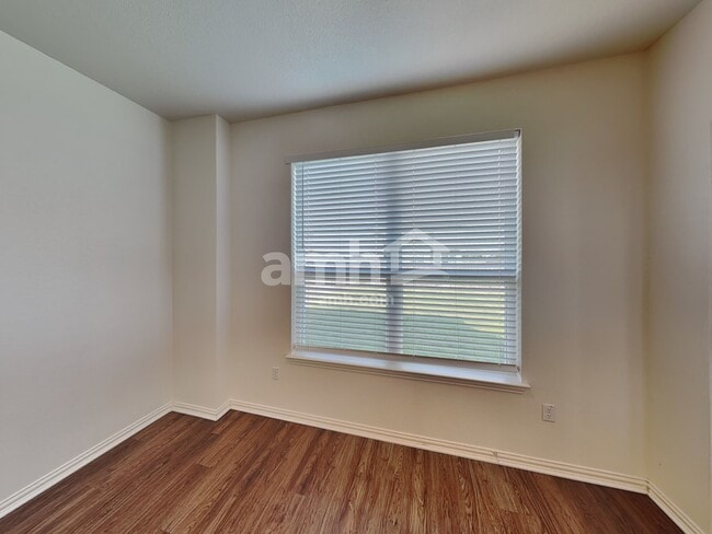 Foto del edificio - 2708 Geronimo Creek