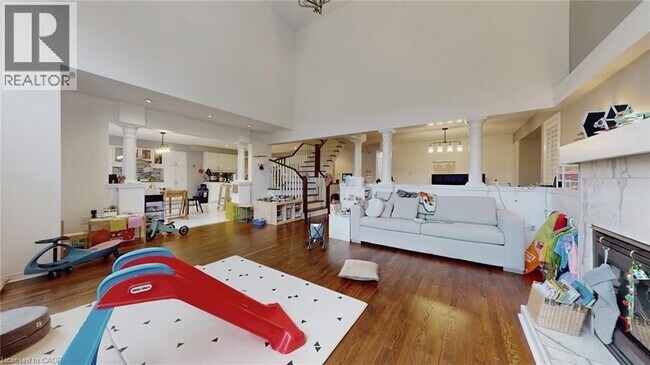 Building Photo - 219 Kitty Murray Ln